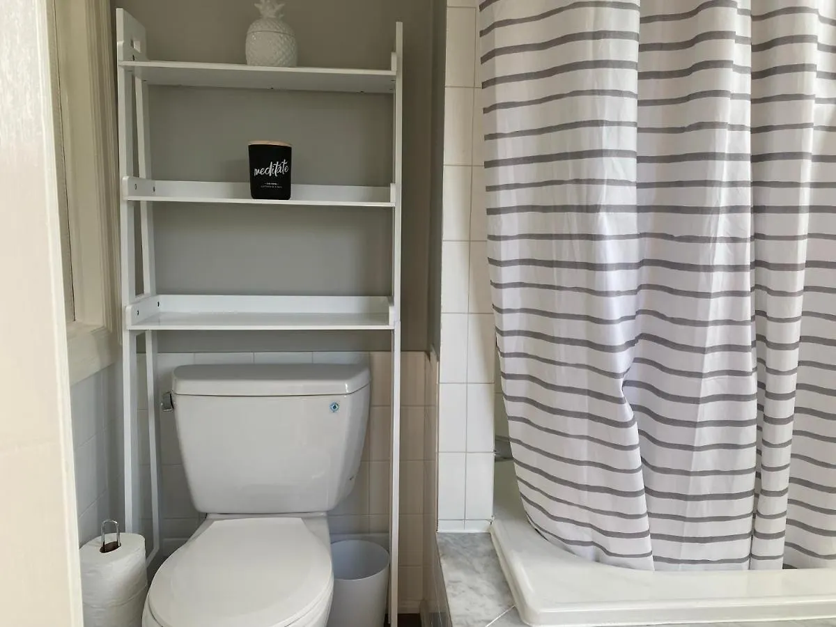 Superb Beach Home:Heated Pool-Hot Tub Open 365Days Toronto 0*,