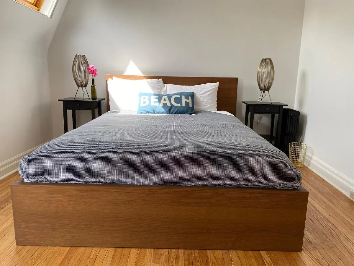 Superb Beach Home:Heated Pool-Hot Tub Open 365Days Toronto